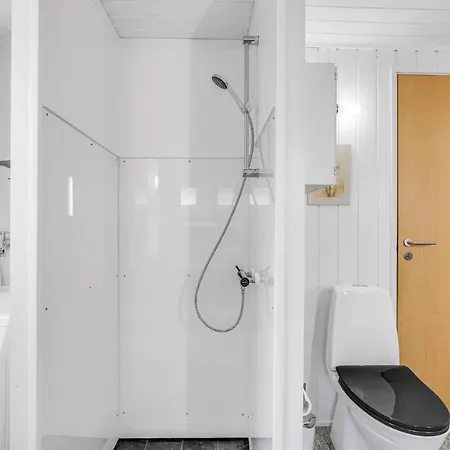 Beautiful In With Wifi Holiday home